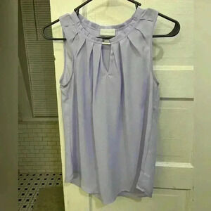 New York & Company‎ lilac and silver ruffled neckline tanktop size small